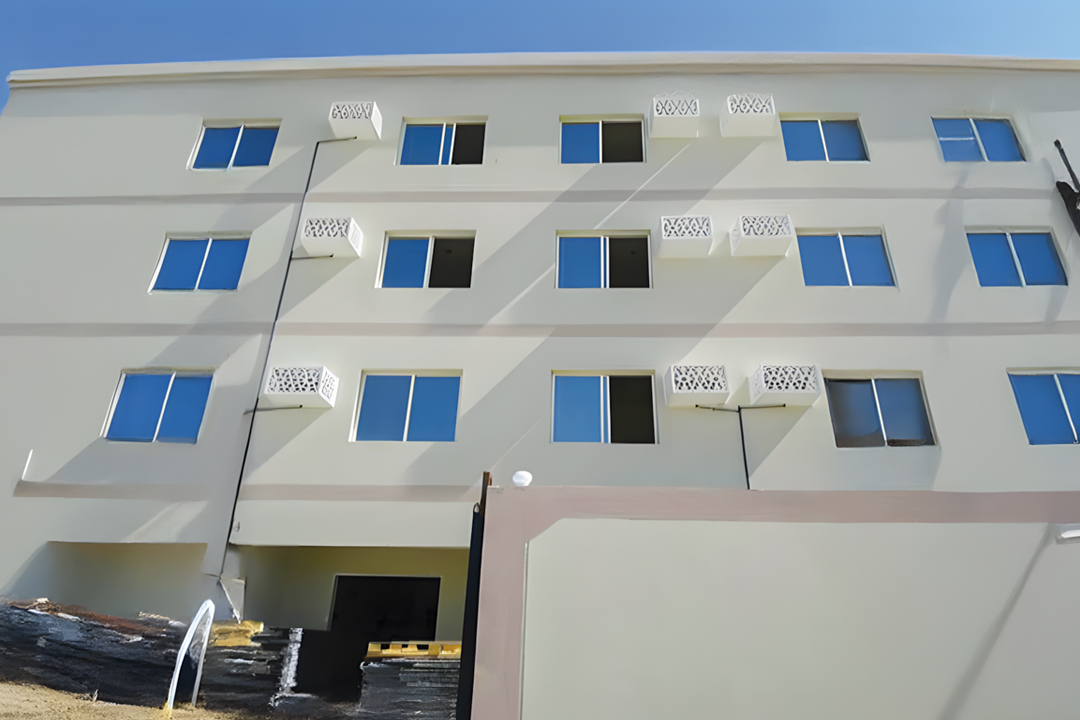 Commercial - Trading Complex